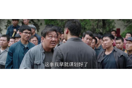 阿克苏对付老赖：刘小姐被老赖拖欠货款